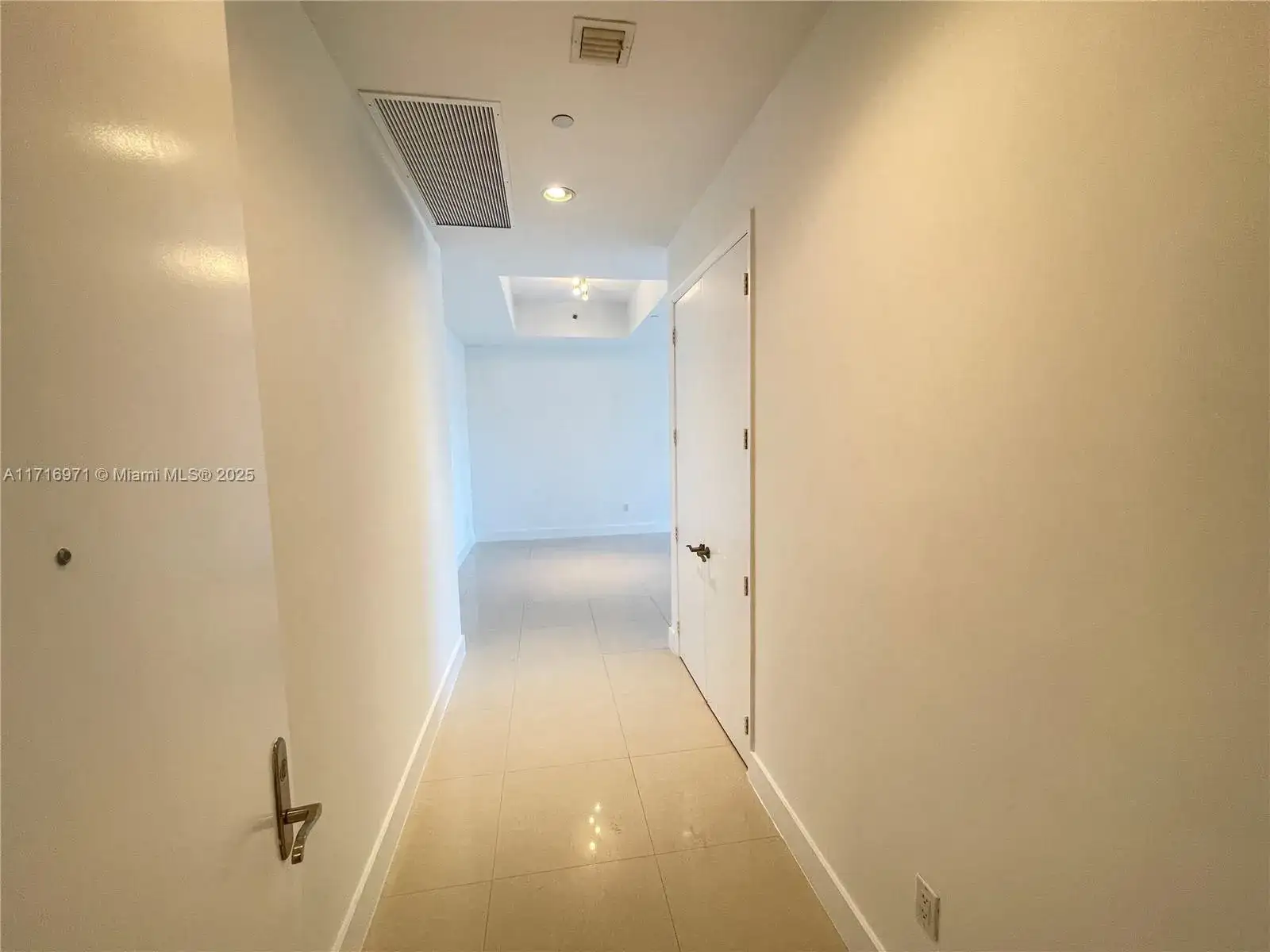 15901 Collins Ave # 3705, Sunny Isles Beach FL 33160 photo 4