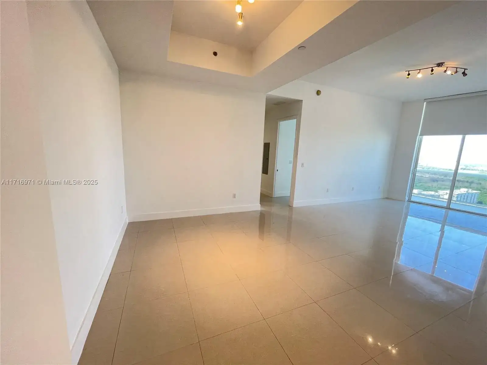 15901 Collins Ave # 3705, Sunny Isles Beach FL 33160 photo 5