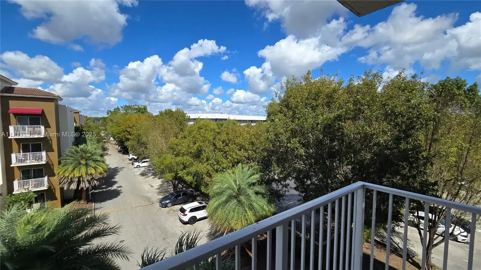 11060 SW 196th St # 407, Cutler Bay FL 33157 photo 4