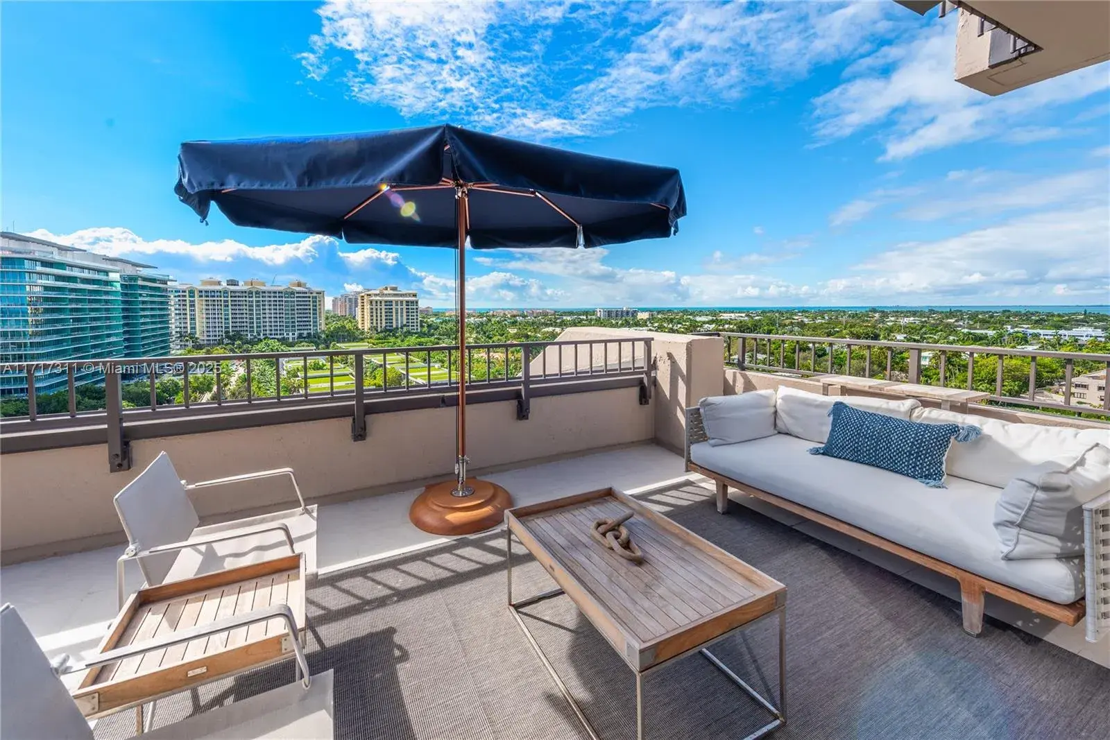 201 Crandon Blvd # 1002, Key Biscayne FL 33149