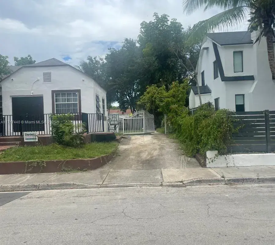 53 NE 50th Ter, Miami FL 33137