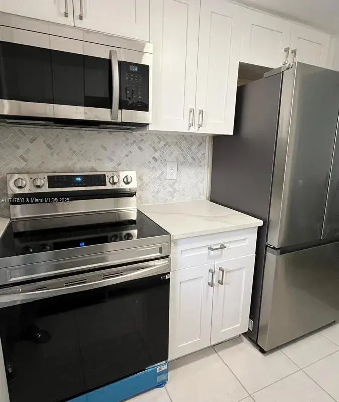 300 NE 20th St # 6060, Boca Raton FL 33431