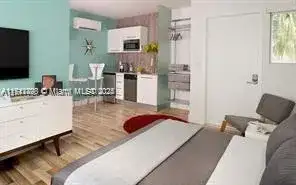 1816 Meridian Ave # 5, Miami Beach FL 33139 photo 2
