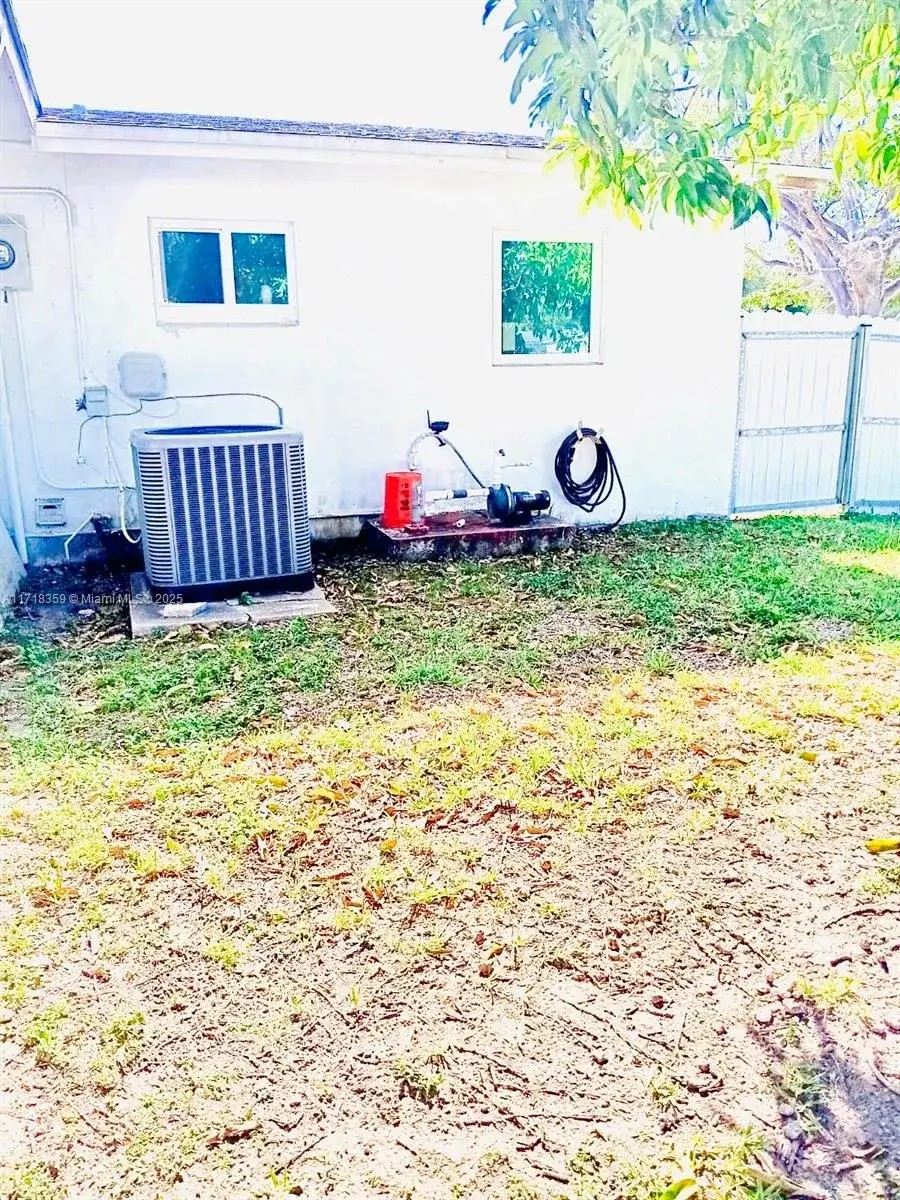 15321 SW 308th St, Homestead FL 33033 photo 5