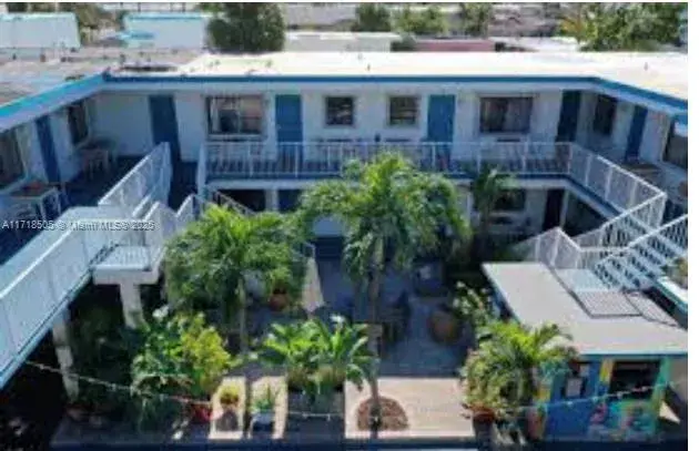 322 Nevada St, Hollywood FL 33019