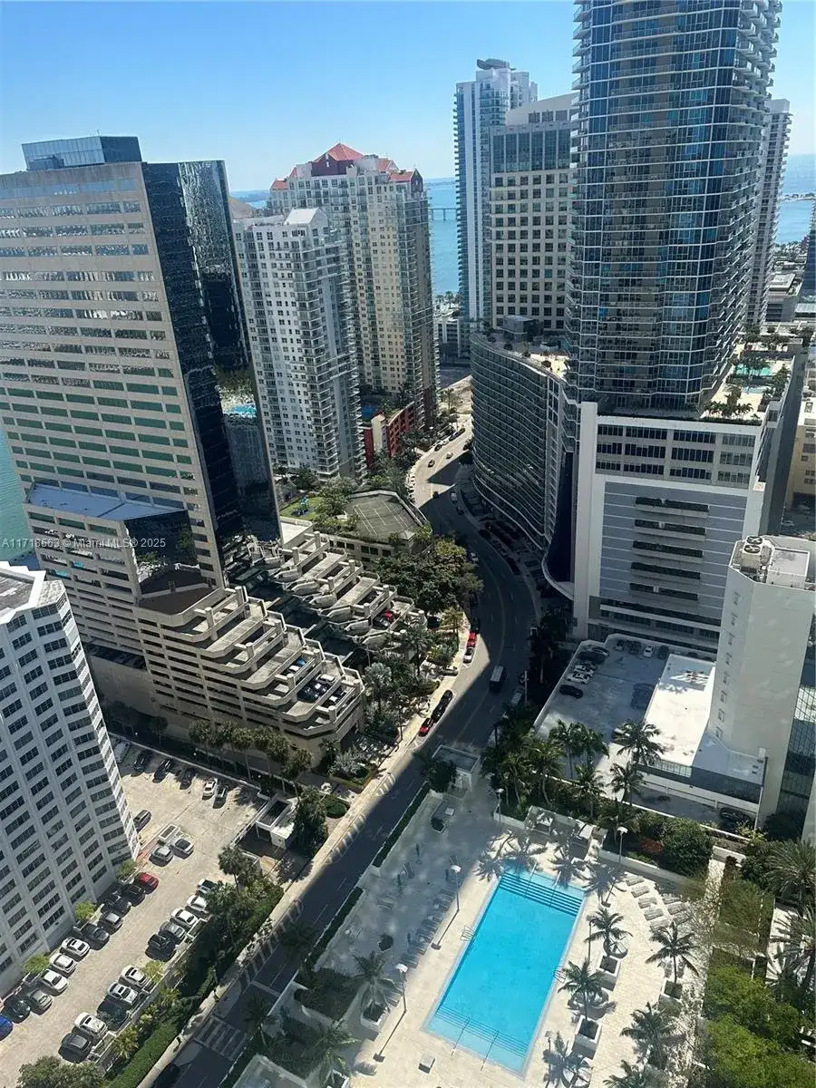 950 Brickell Bay Dr # 3505, Miami FL 33131 photo 5