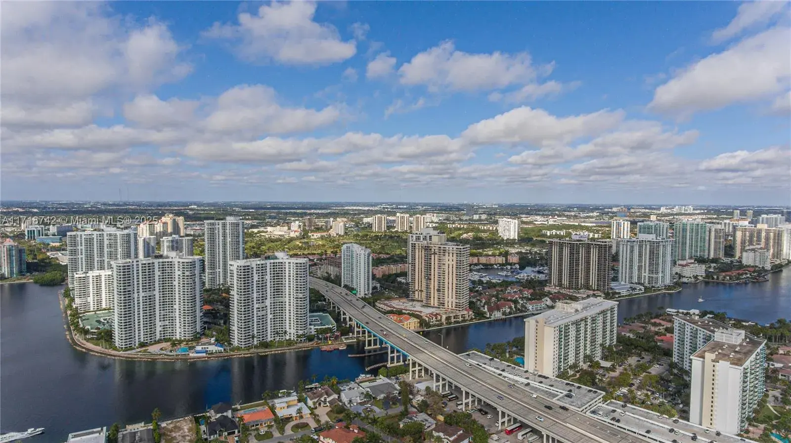 18975 Collins Ave # 305, Sunny Isles Beach FL 33160