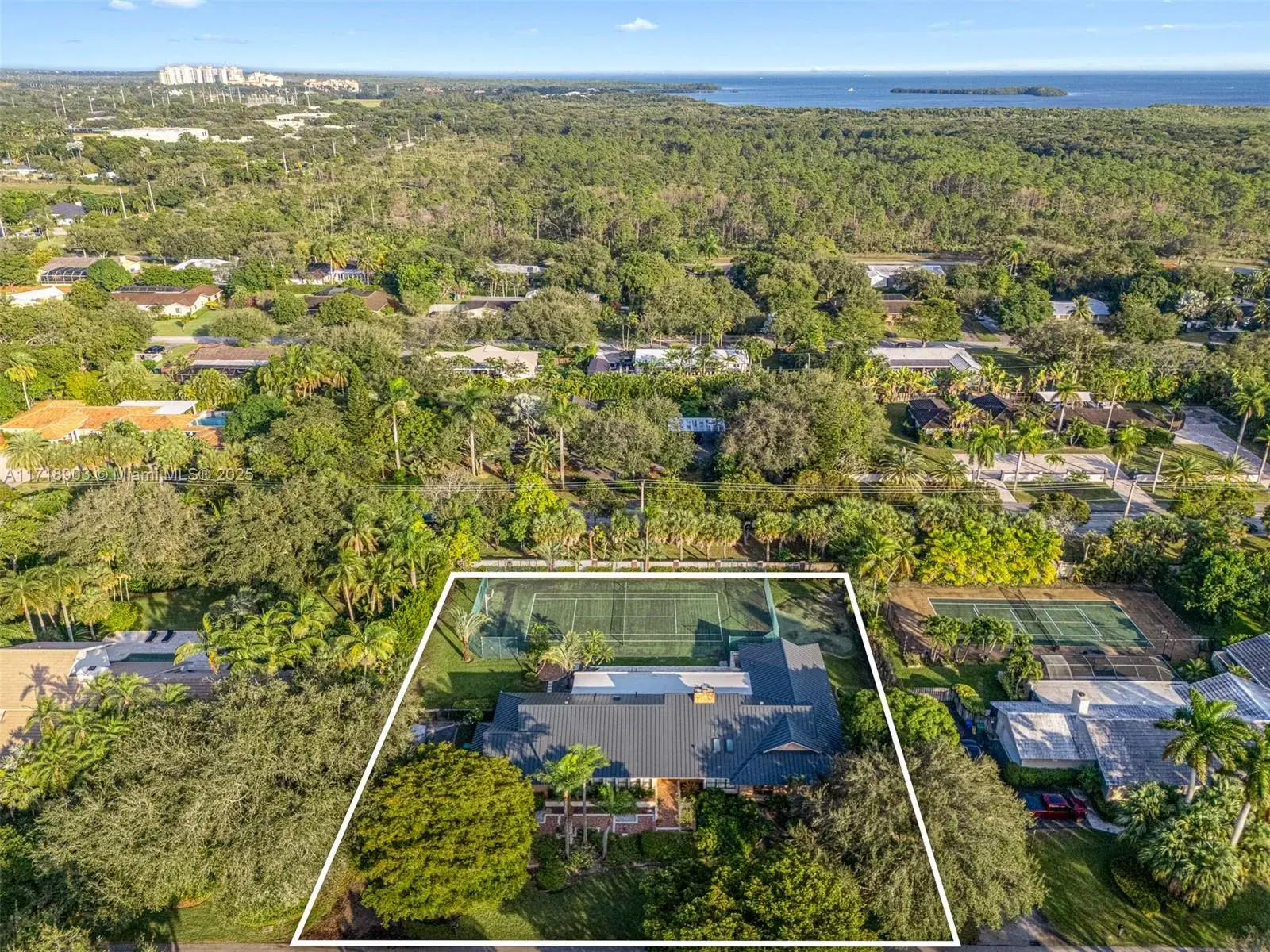 15305 SW 73rd Ct, Palmetto Bay FL 33157