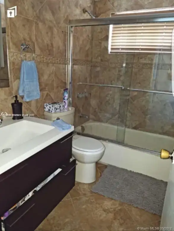 7920 East Dr # 6, North Bay Village FL 33141 photo 5