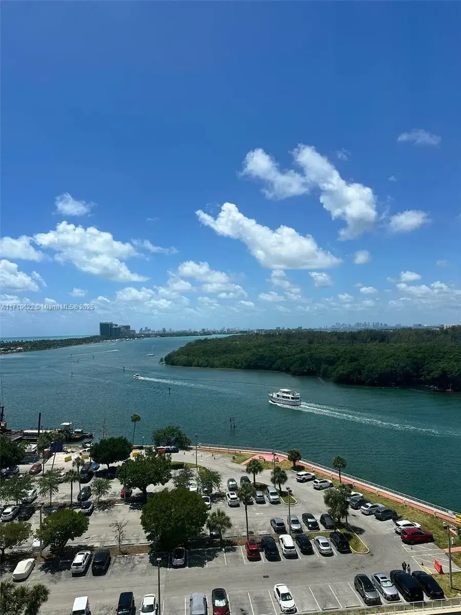 400 Kings Point Dr # 1003, Sunny Isles Beach FL 33160 photo 5