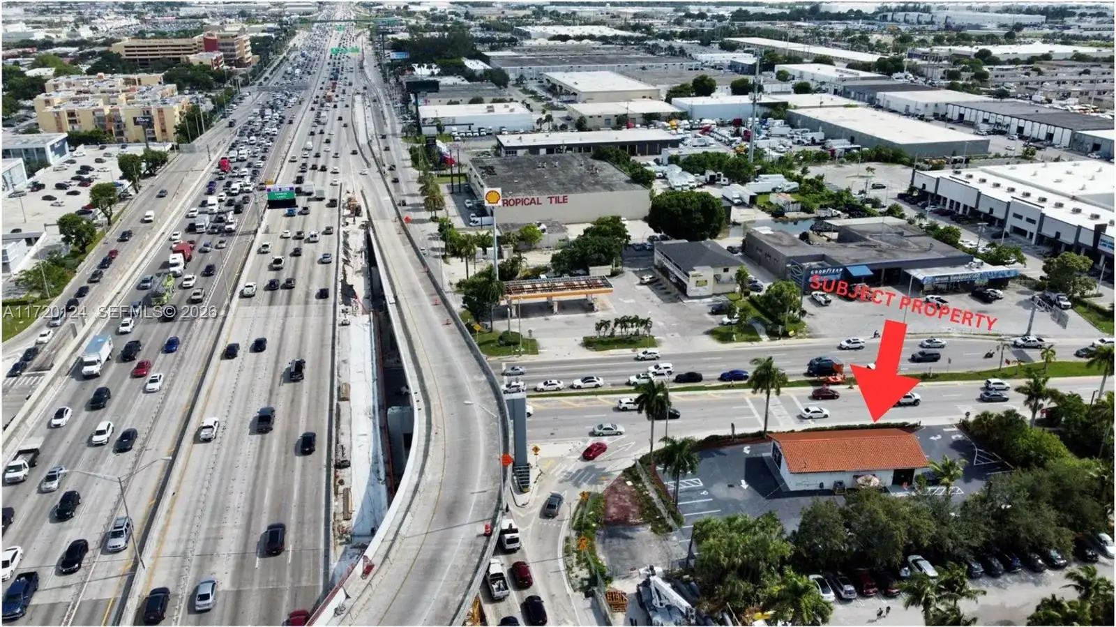 7701 NW 103rd St, Hialeah Gardens FL 33016 photo 3