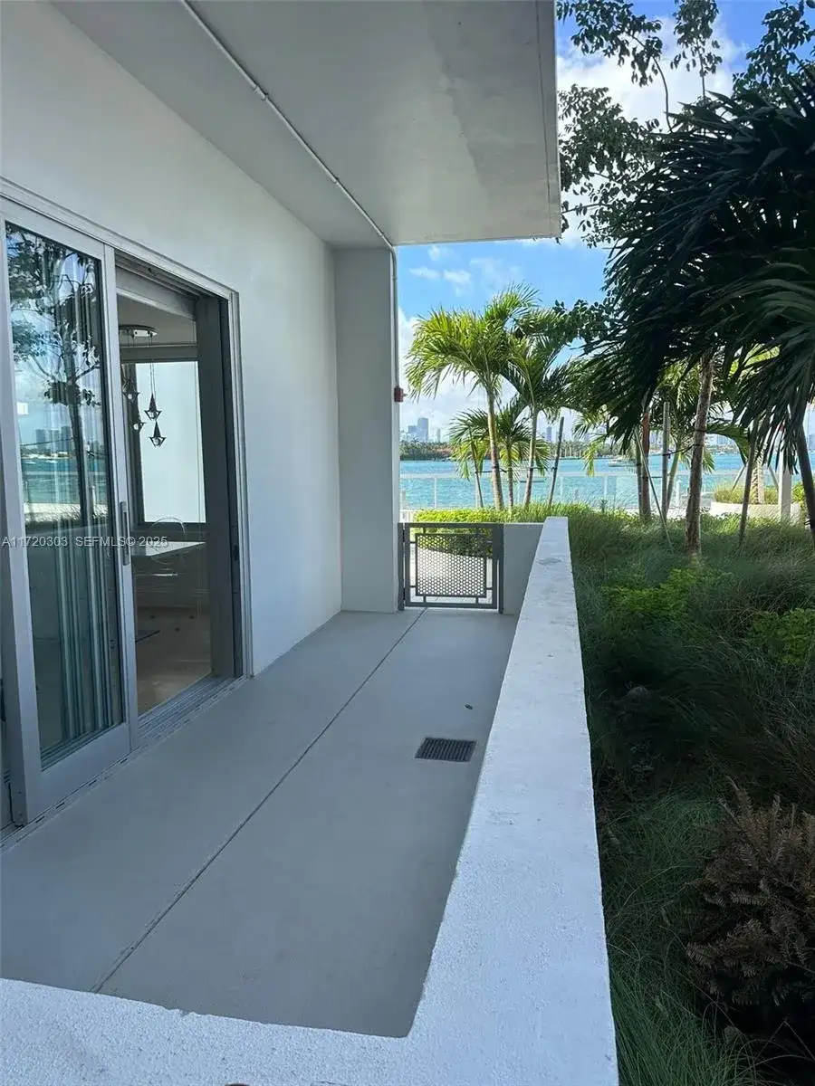 1000 West Ave, Miami Beach FL 33139 photo 5