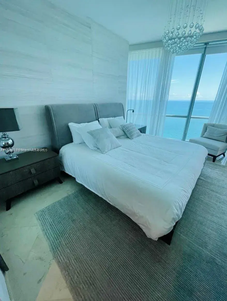 17121 Collins Ave # 3703, Sunny Isles Beach FL 33160