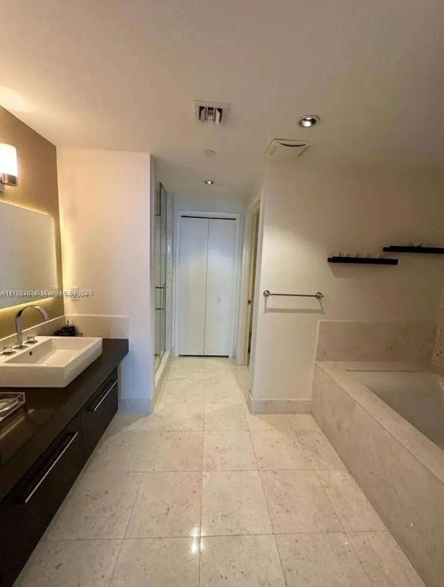 17121 Collins Ave # 3703, Sunny Isles Beach FL 33160