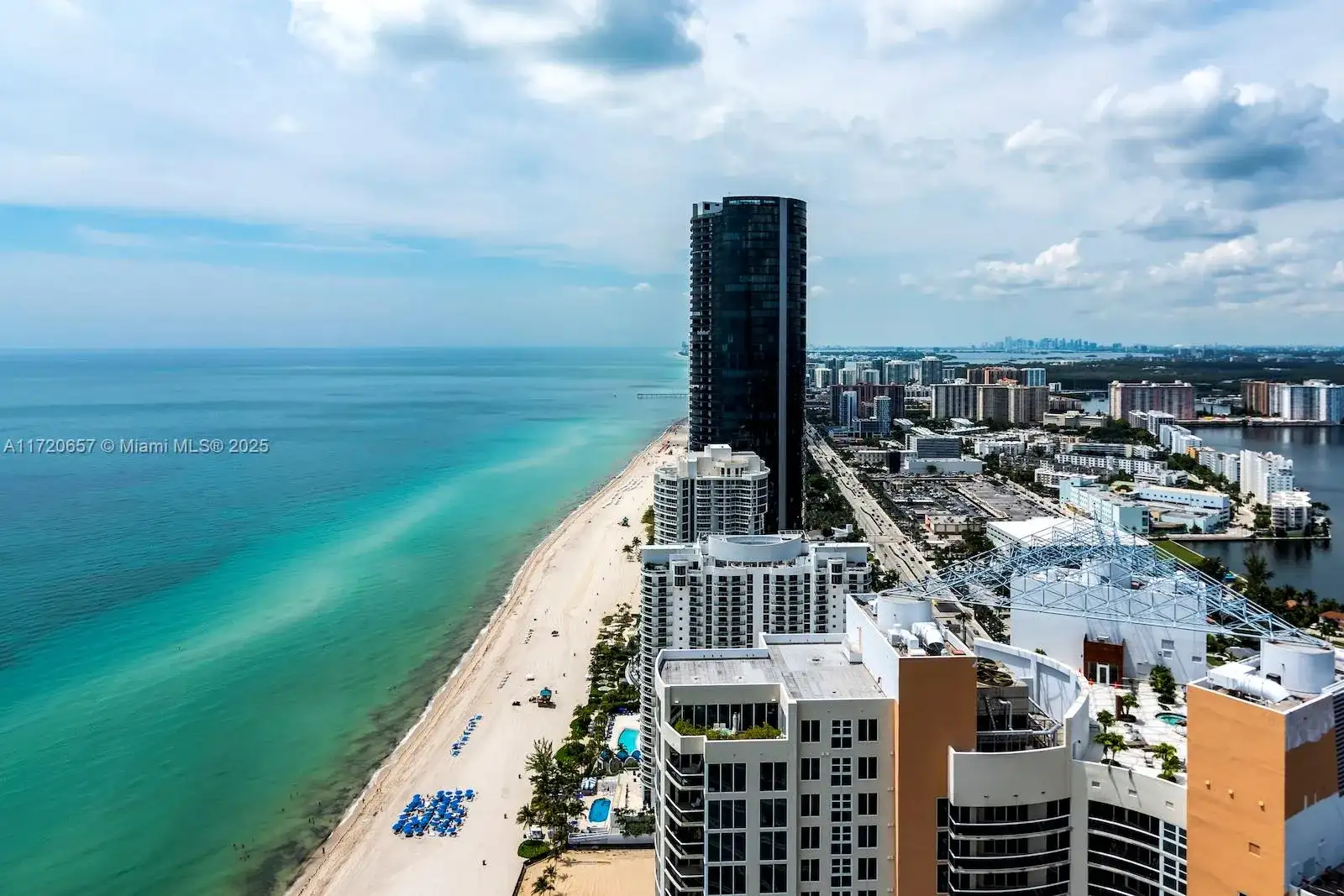 18975 Collins Ave # 4102, Sunny Isles Beach FL 33160 photo 4