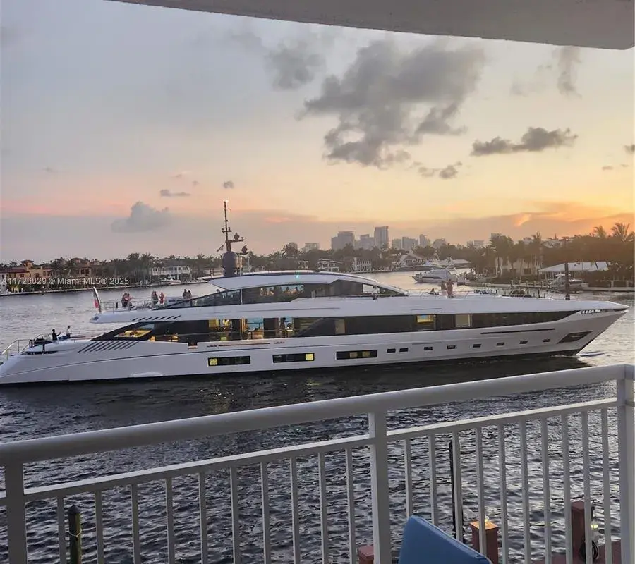 511 Bayshore Dr # 308, Fort Lauderdale FL 33304