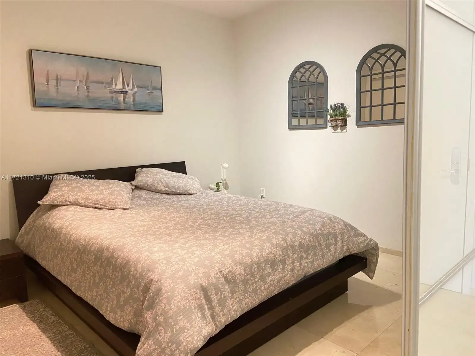 1830 S Ocean Dr # 1905, Hallandale Beach FL 33009 photo 5