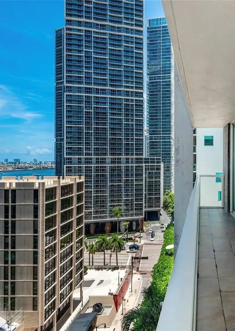 55 SE 6th St # 1507, Miami FL 33131 photo 4