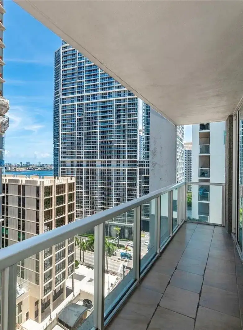 55 SE 6th St # 1507, Miami FL 33131 photo 5
