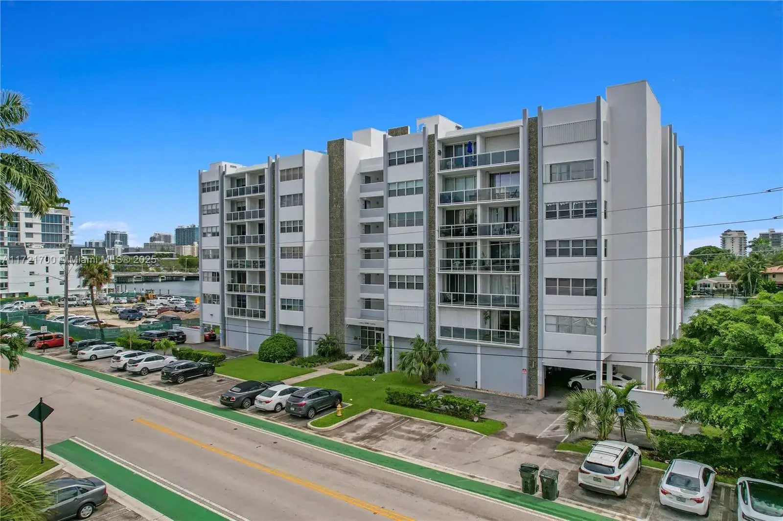 9381 E Bay Harbor Dr # 301N, Bay Harbor Islands FL 33154