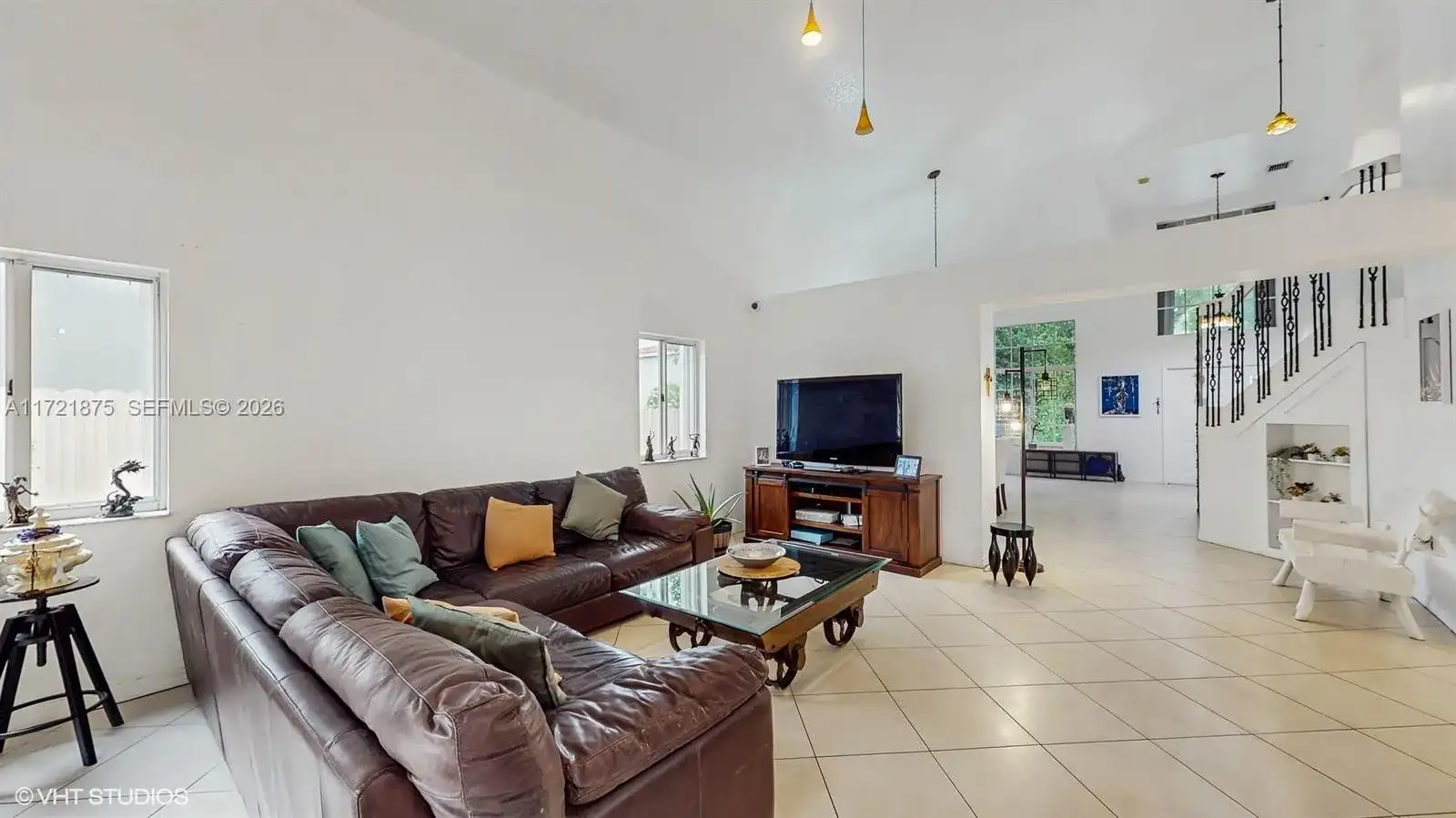 5323 NW 109th Ct, Doral FL 33178 photo 5
