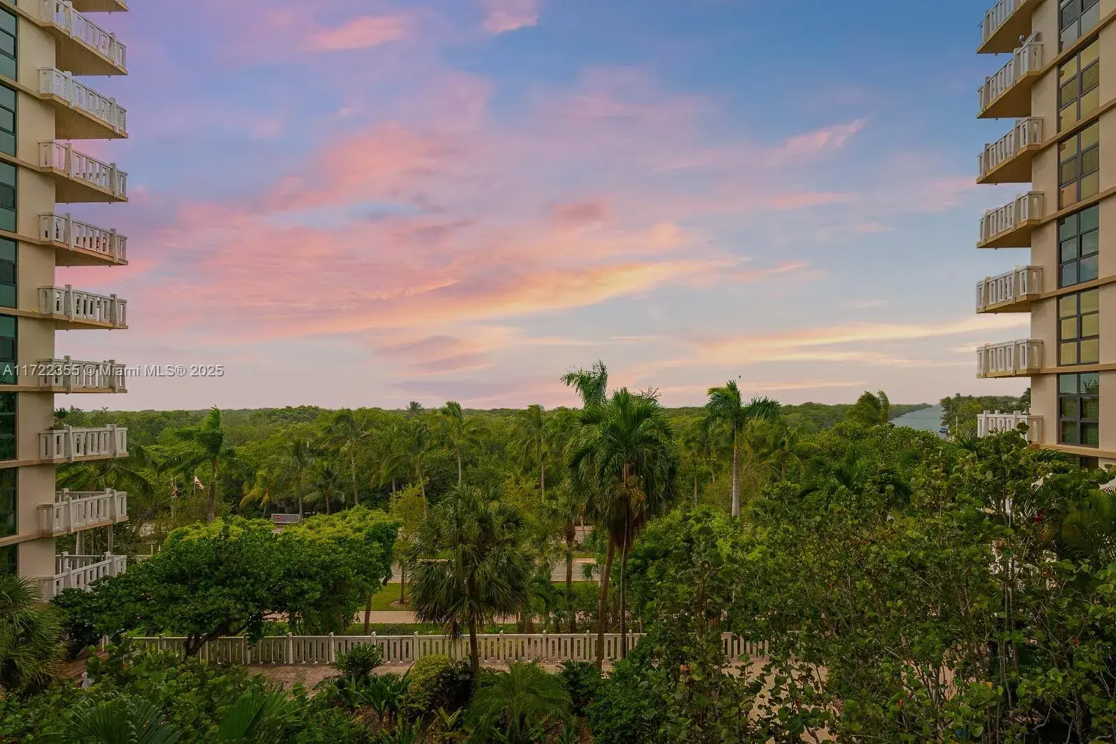 1121 Crandon Blvd # E405, Key Biscayne FL 33149
