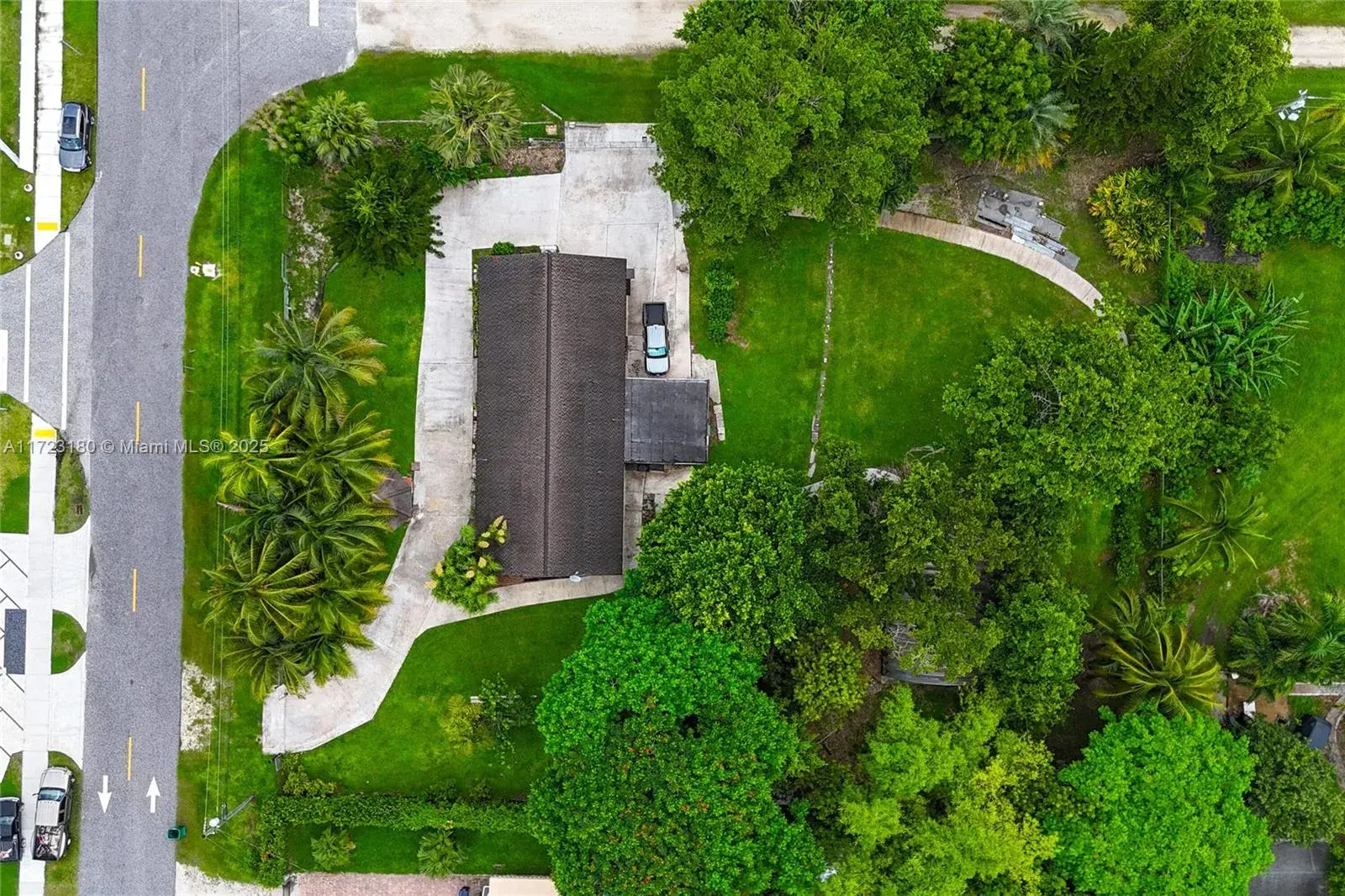 22150 SW 132nd Ave, Miami FL 33170