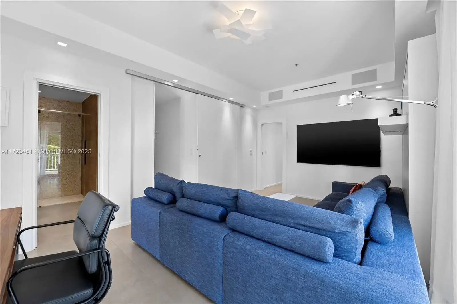 1413 Sunset Harbour Dr # 212, Miami Beach FL 33139 photo 4