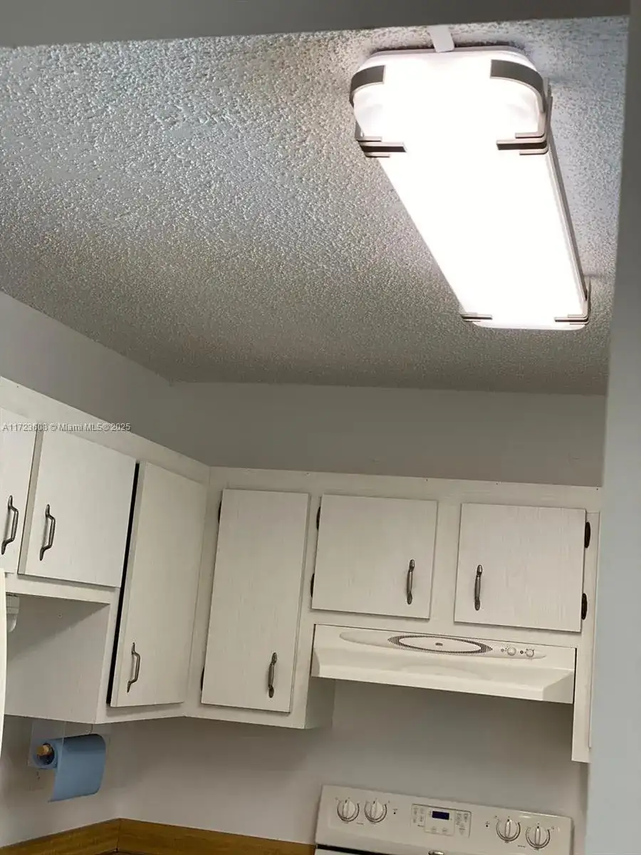 1800 SW 81st Ave # 1407, North Lauderdale FL 33068 photo 3