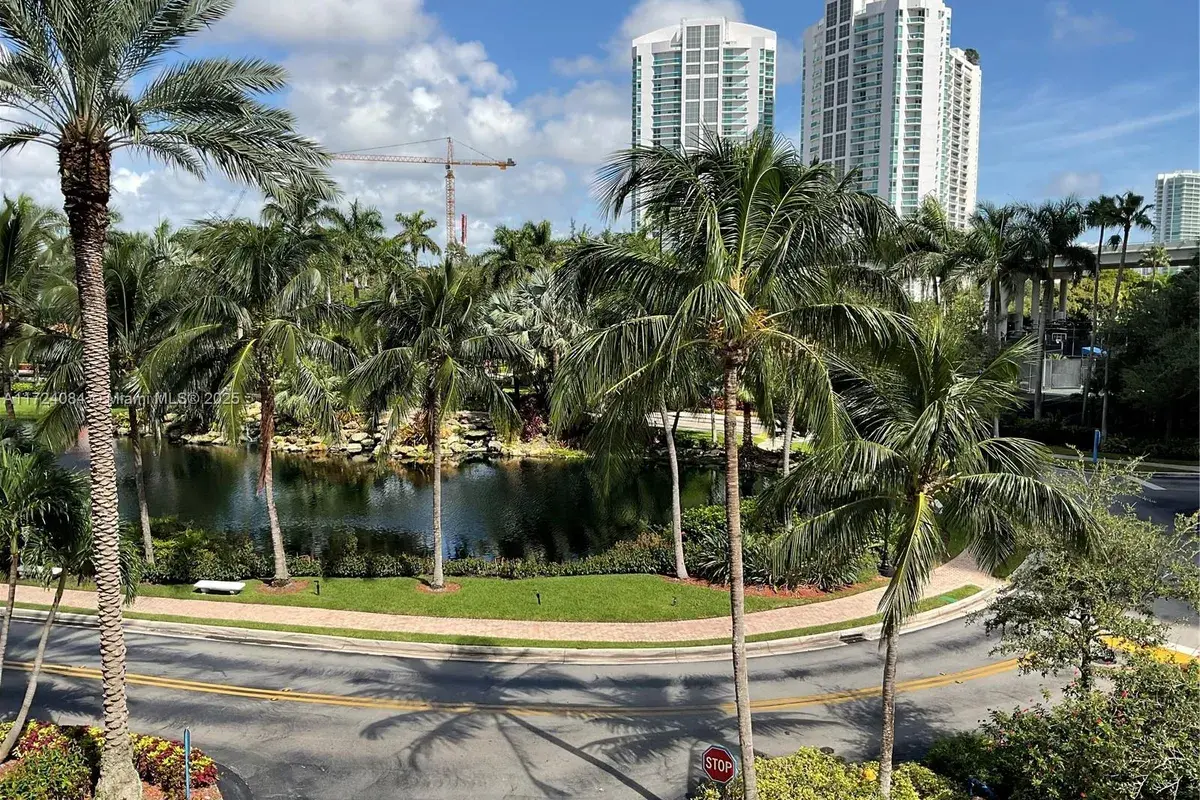 19101 NE 36th Ct # 407, Aventura FL 33180