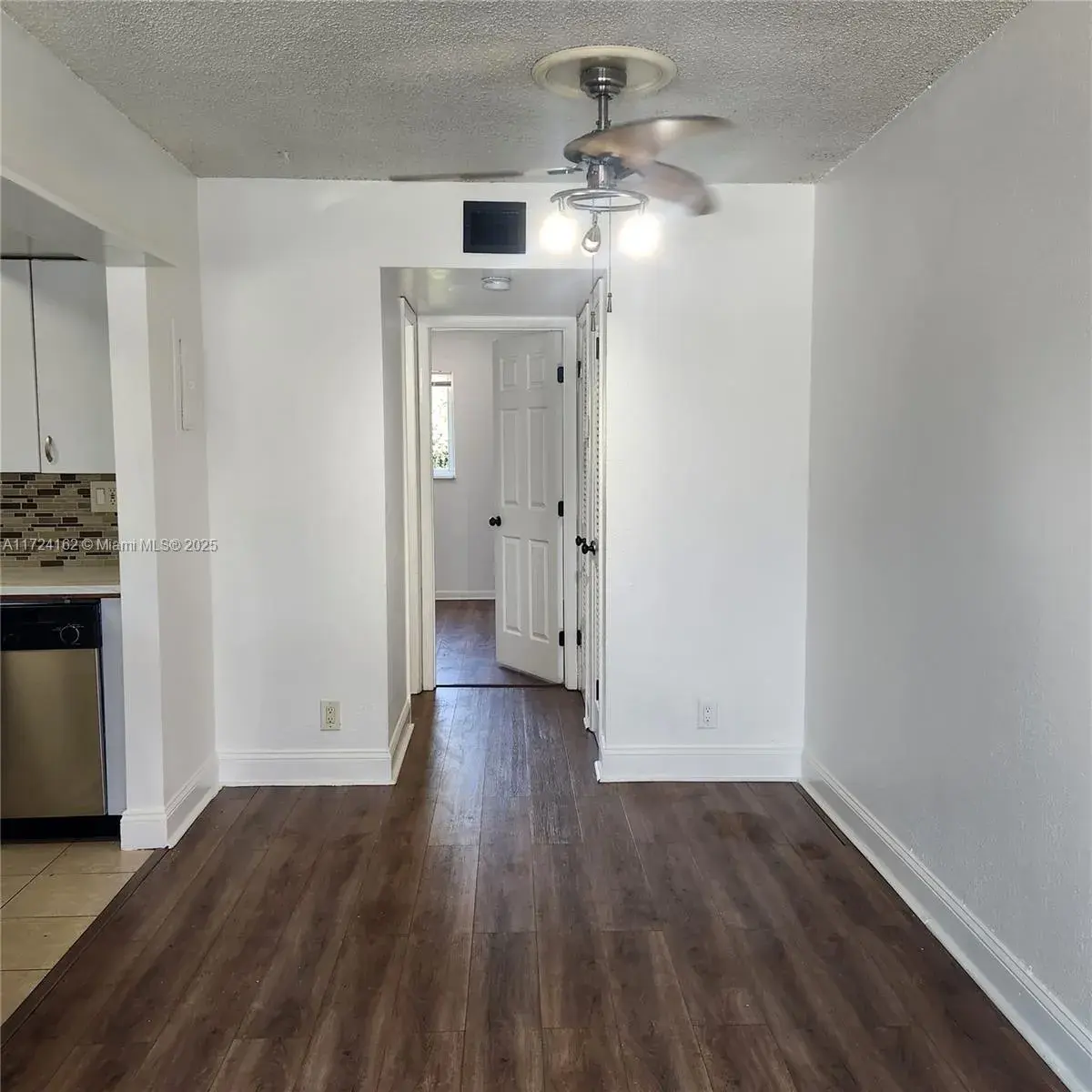 1400 NE 54th St # 106, Fort Lauderdale FL 33334