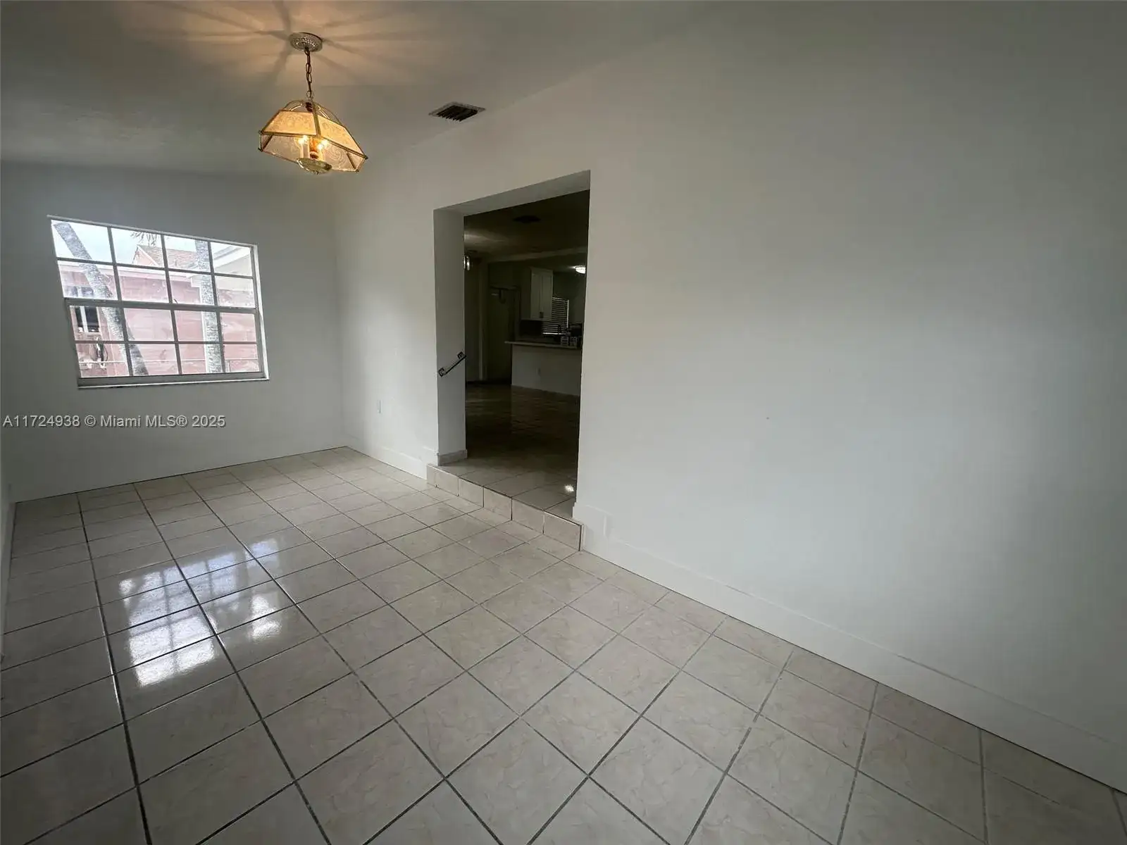 101 E 41st St, Hialeah FL 33013 photo 3