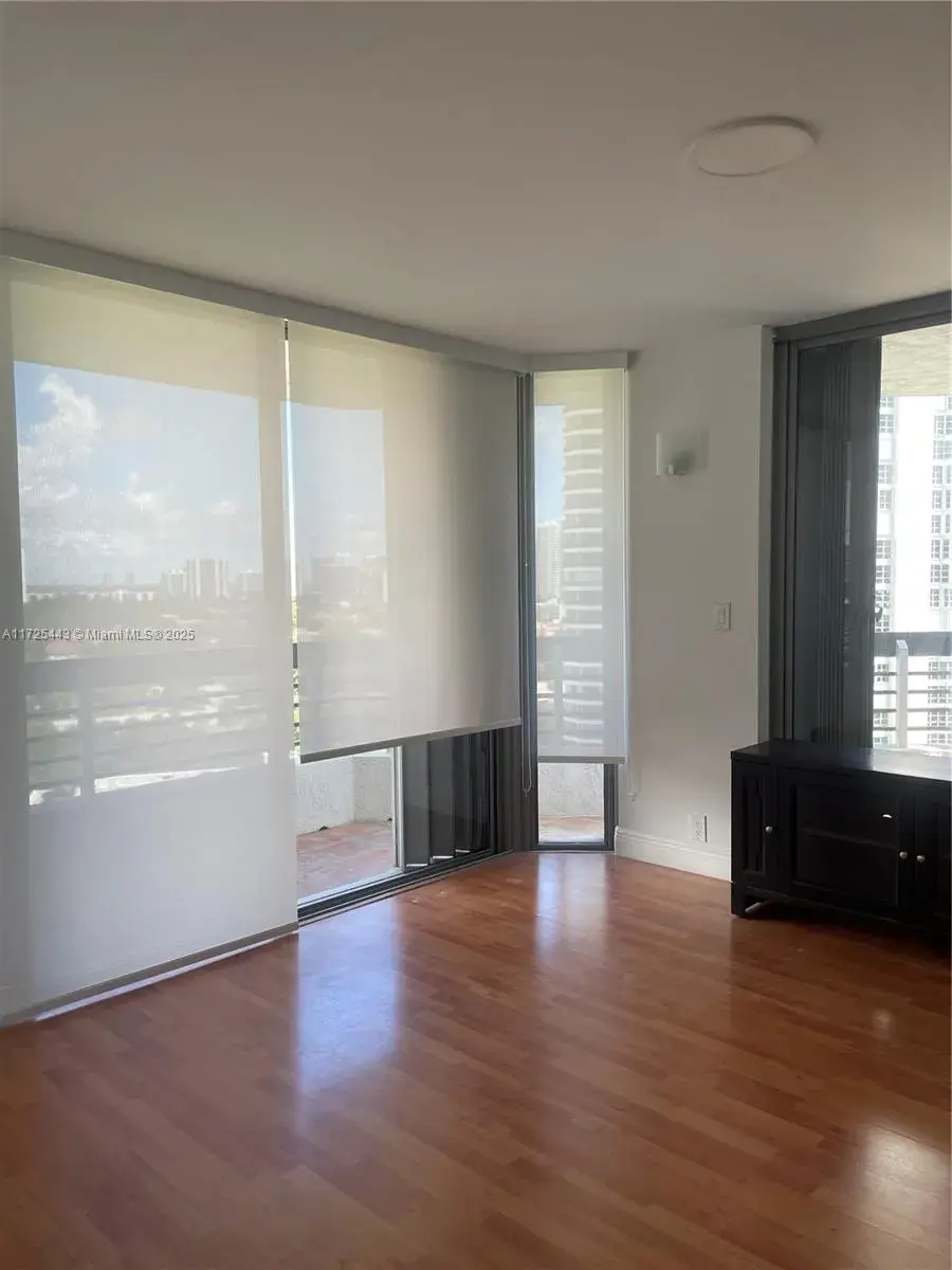 3530 Mystic Pointe Dr # 1509, Aventura FL 33180