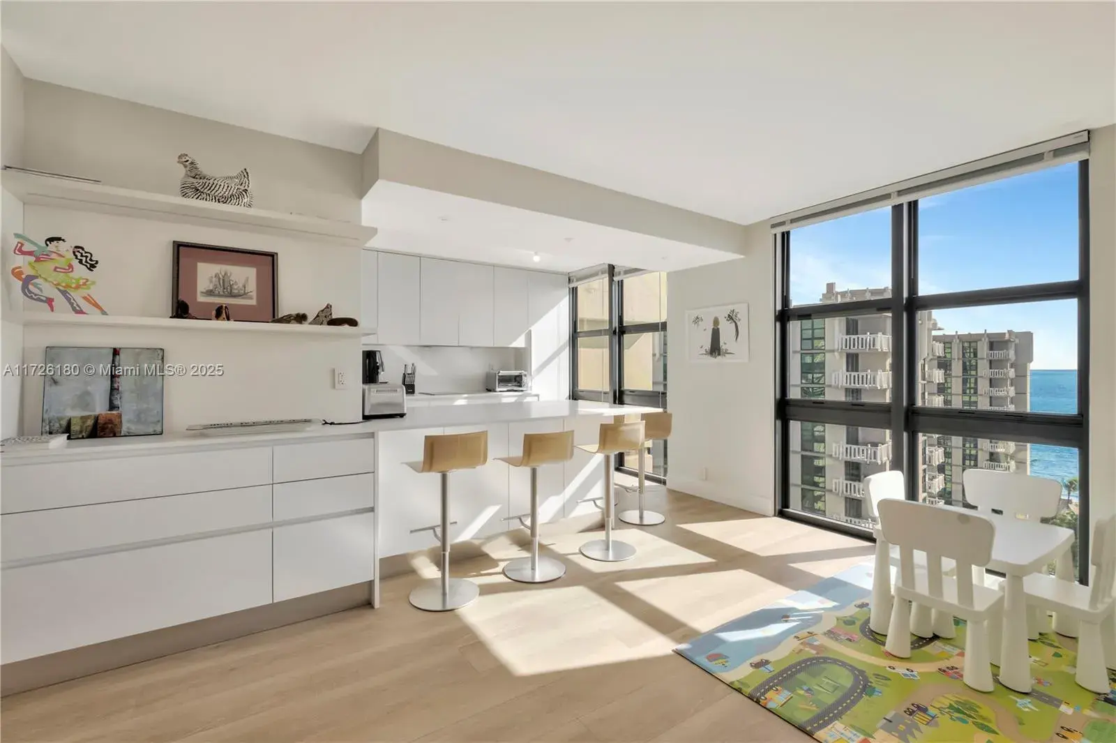 1121 Crandon Blvd # F1102, Key Biscayne FL 33149