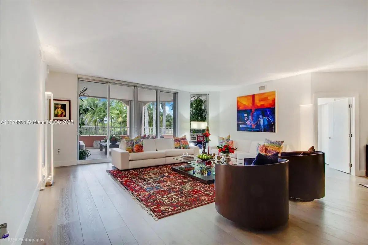 721 Crandon Blvd # 208, Key Biscayne FL 33149
