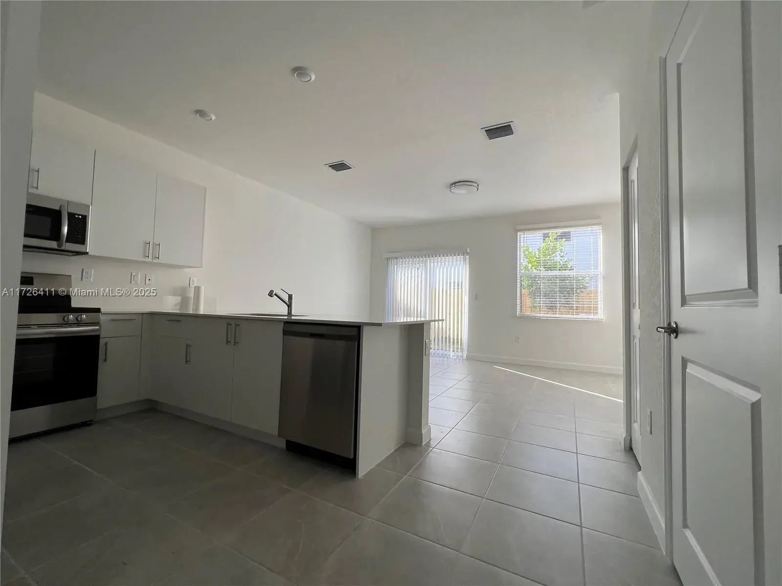 2878 SE 26 Ter # 2878, Homestead FL 33035