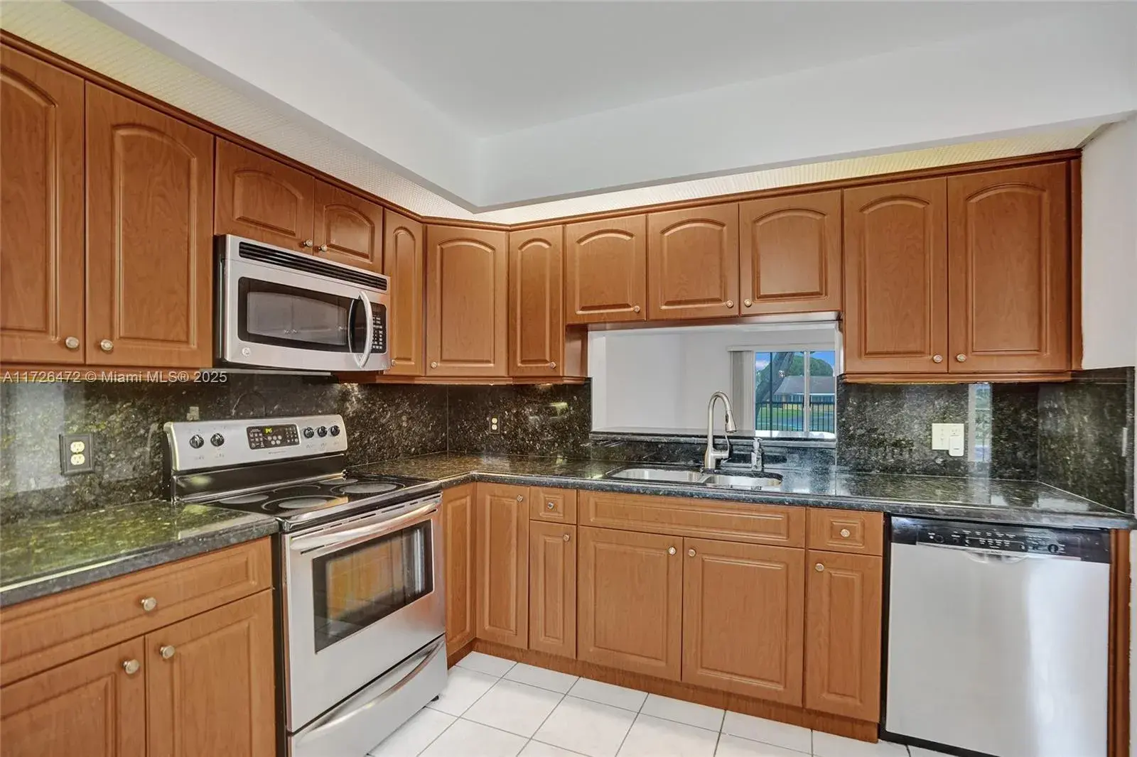 1001 SW 128th Ter # 207B, Pembroke Pines FL 33027