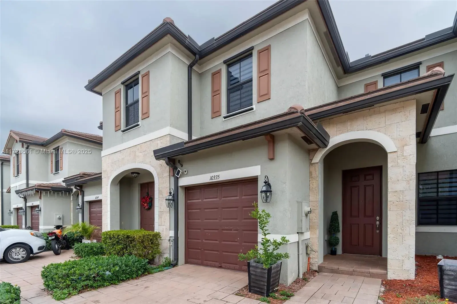 10335 W 34th Ct # 10335, Hialeah FL 33018