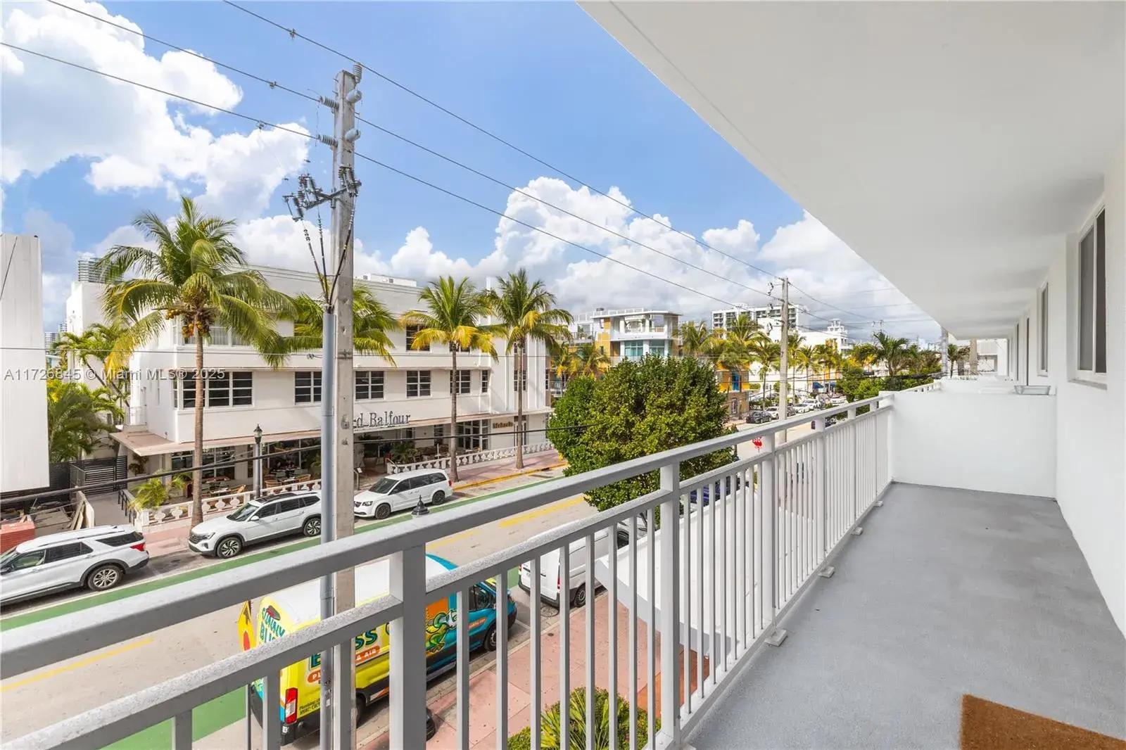 345 Ocean Dr # 304, Miami Beach FL 33139
