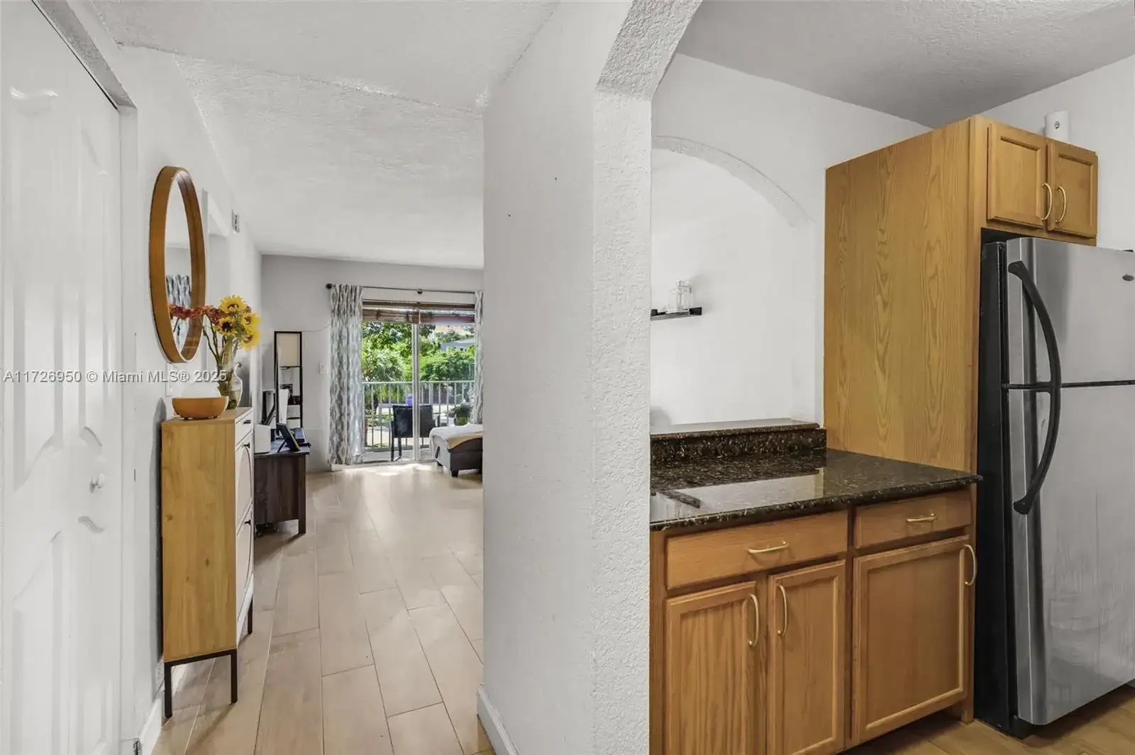 445 SW 11th St # 208, Miami FL 33130 photo 3