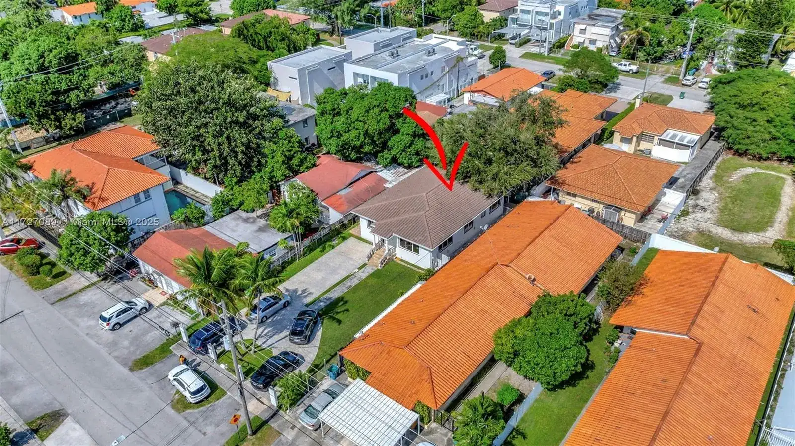3541 SW 23rd Ter, Miami FL 33145 photo 2
