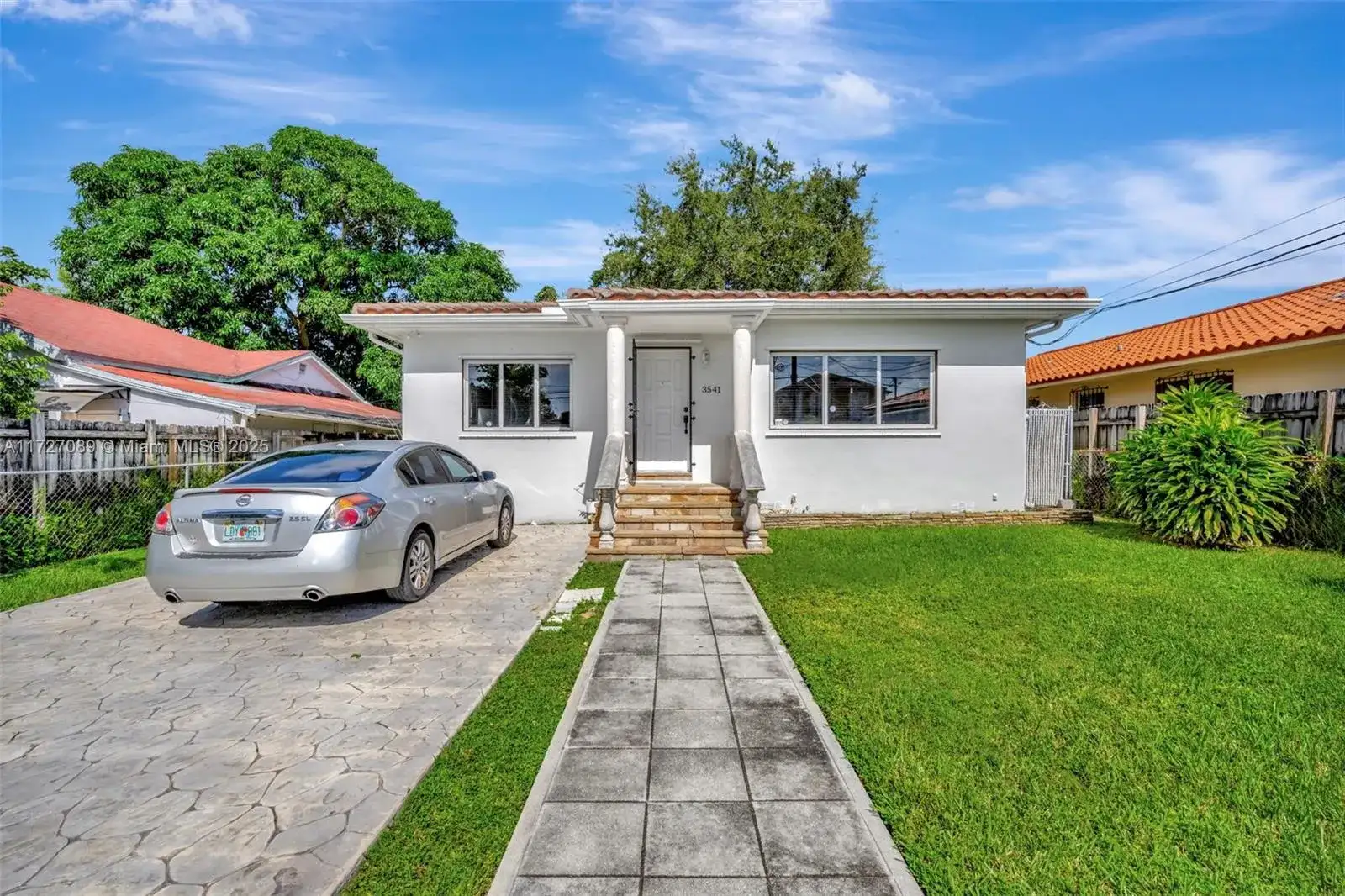 3541 SW 23rd Ter, Miami FL 33145 photo 4