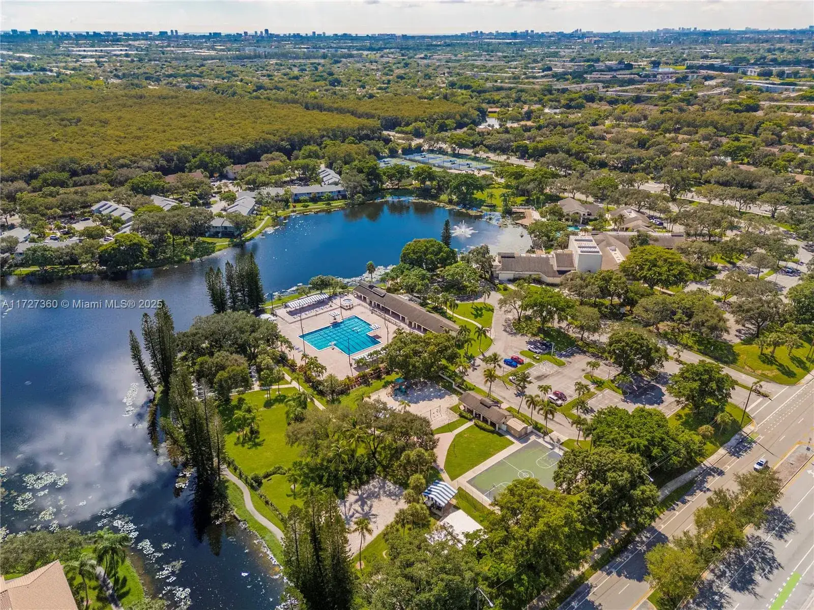 2871 S Carambola Cir S # 2062, Coconut Creek FL 33066 photo 2