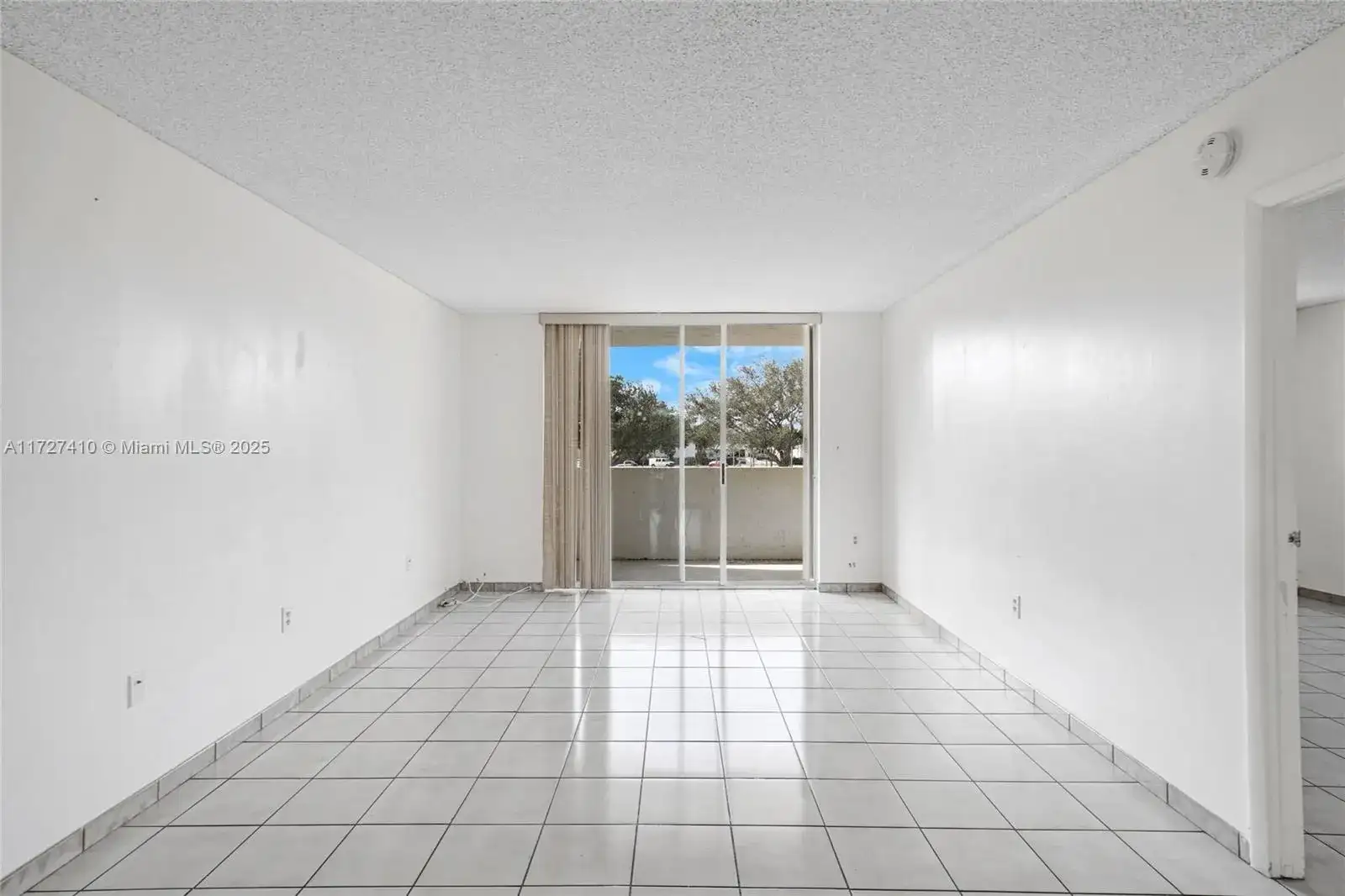 4675 W 18th Ct # 204, Hialeah FL 33012 photo 3