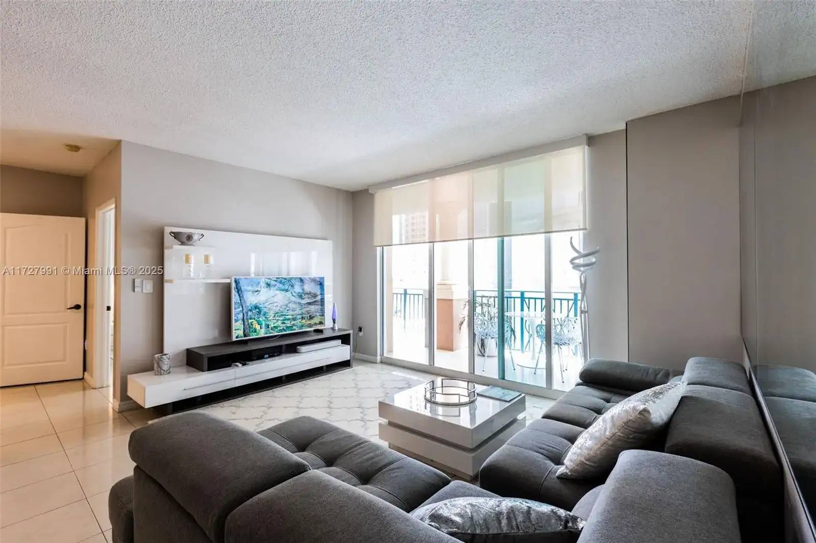 17555 E Atlantic Blvd # 603, Sunny Isles Beach FL 33160 photo 3