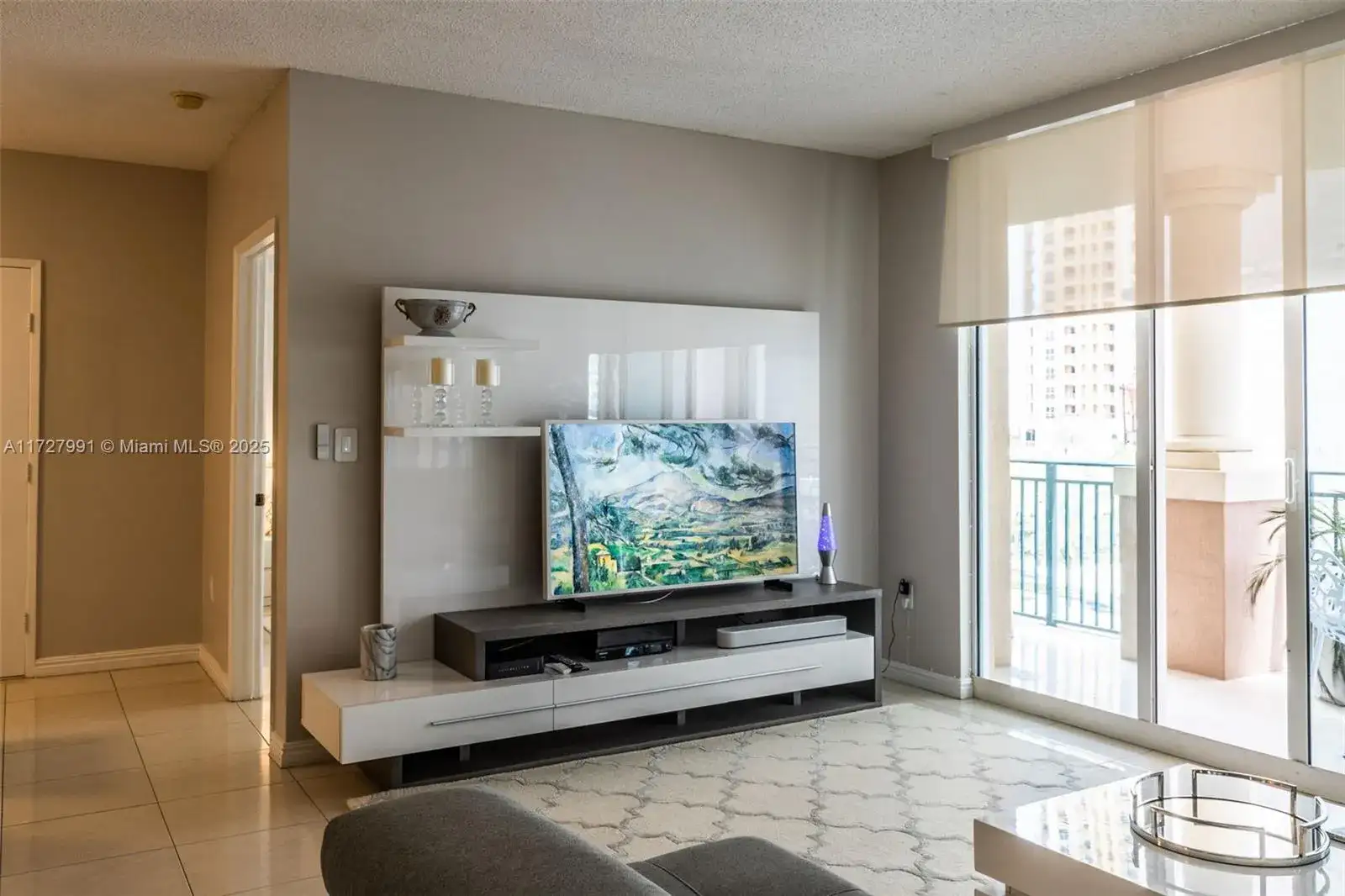 17555 E Atlantic Blvd # 603, Sunny Isles Beach FL 33160 photo 4