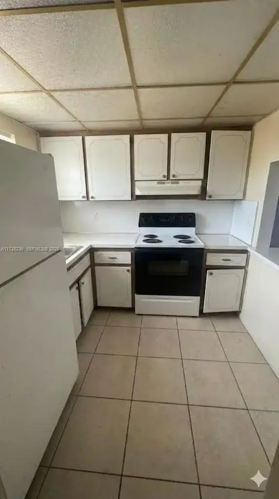 13725 NE 6th Ave # 202, North Miami FL 33161 photo 4