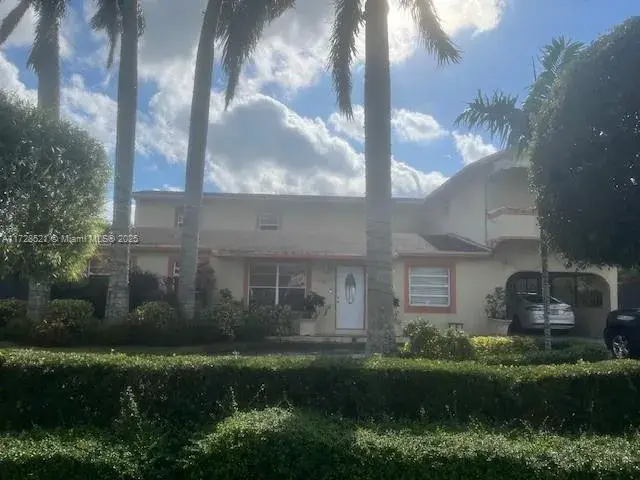 10864 SW 141st Ln, Miami FL 33176