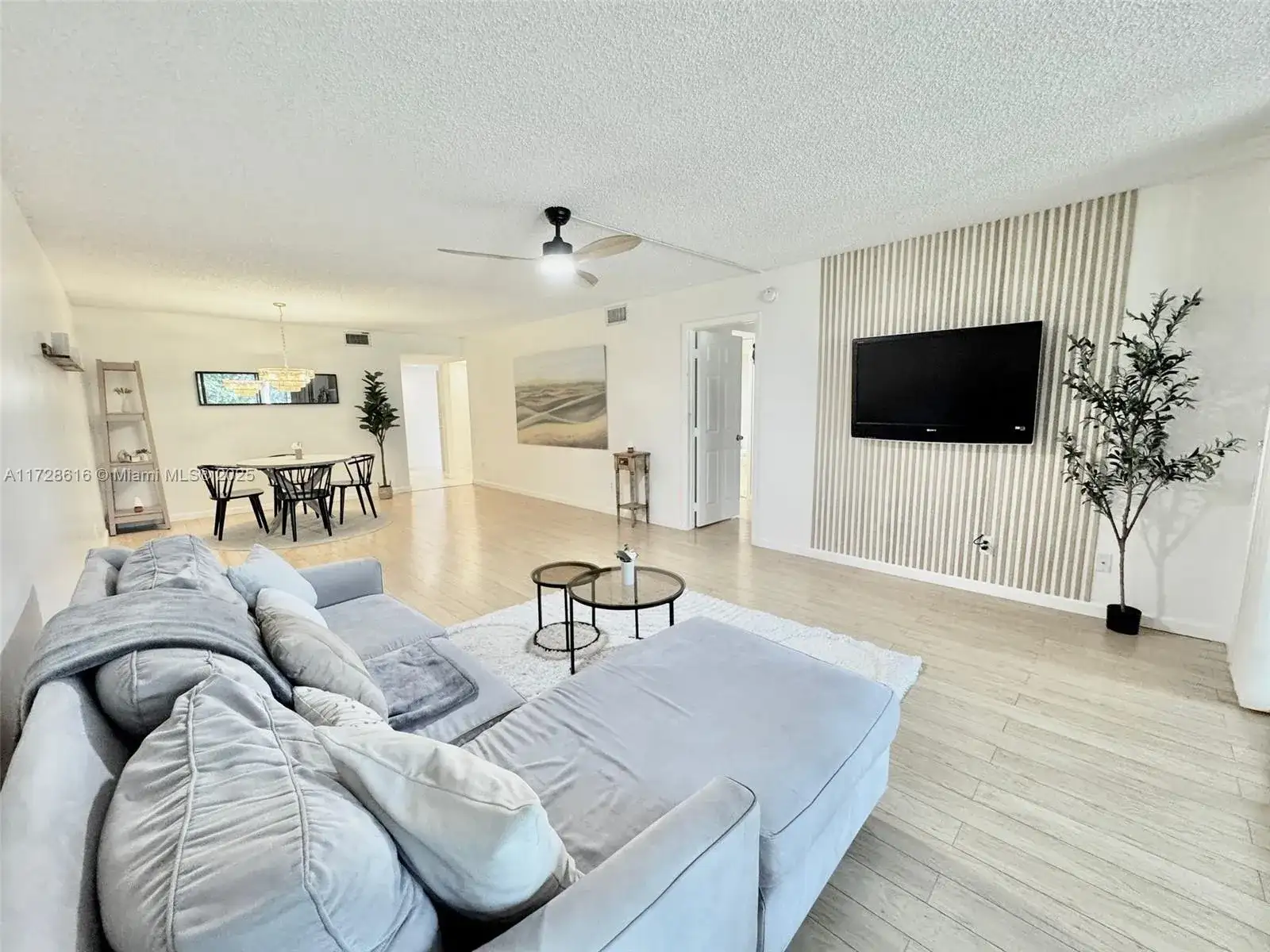 121 SW 96th Ter # 203, Plantation FL 33324 photo 5