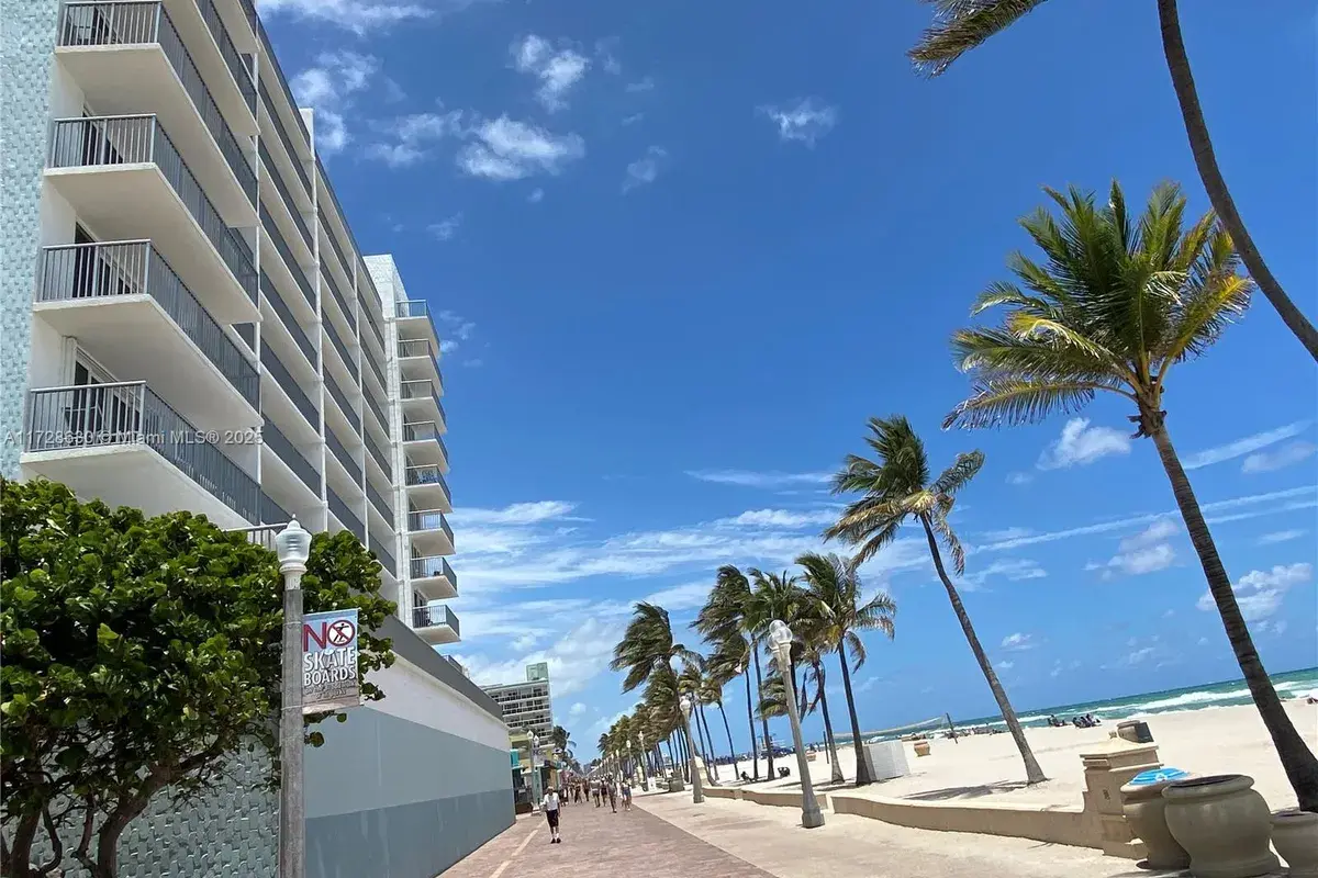 400 N Surf Rd # 701, Hollywood FL 33019
